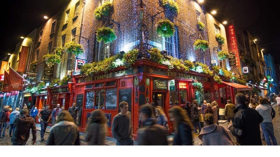 Temple bar pub
