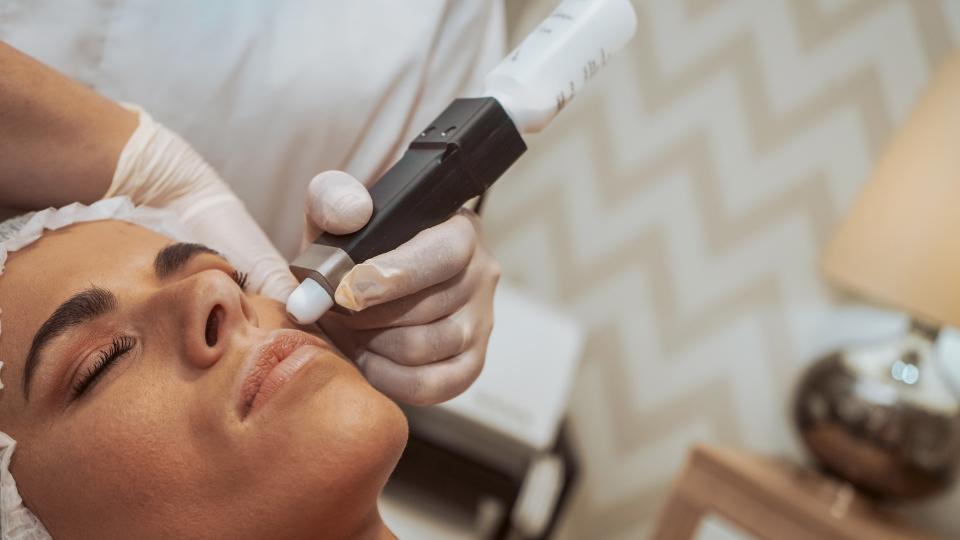 Aesthetics facial treatment